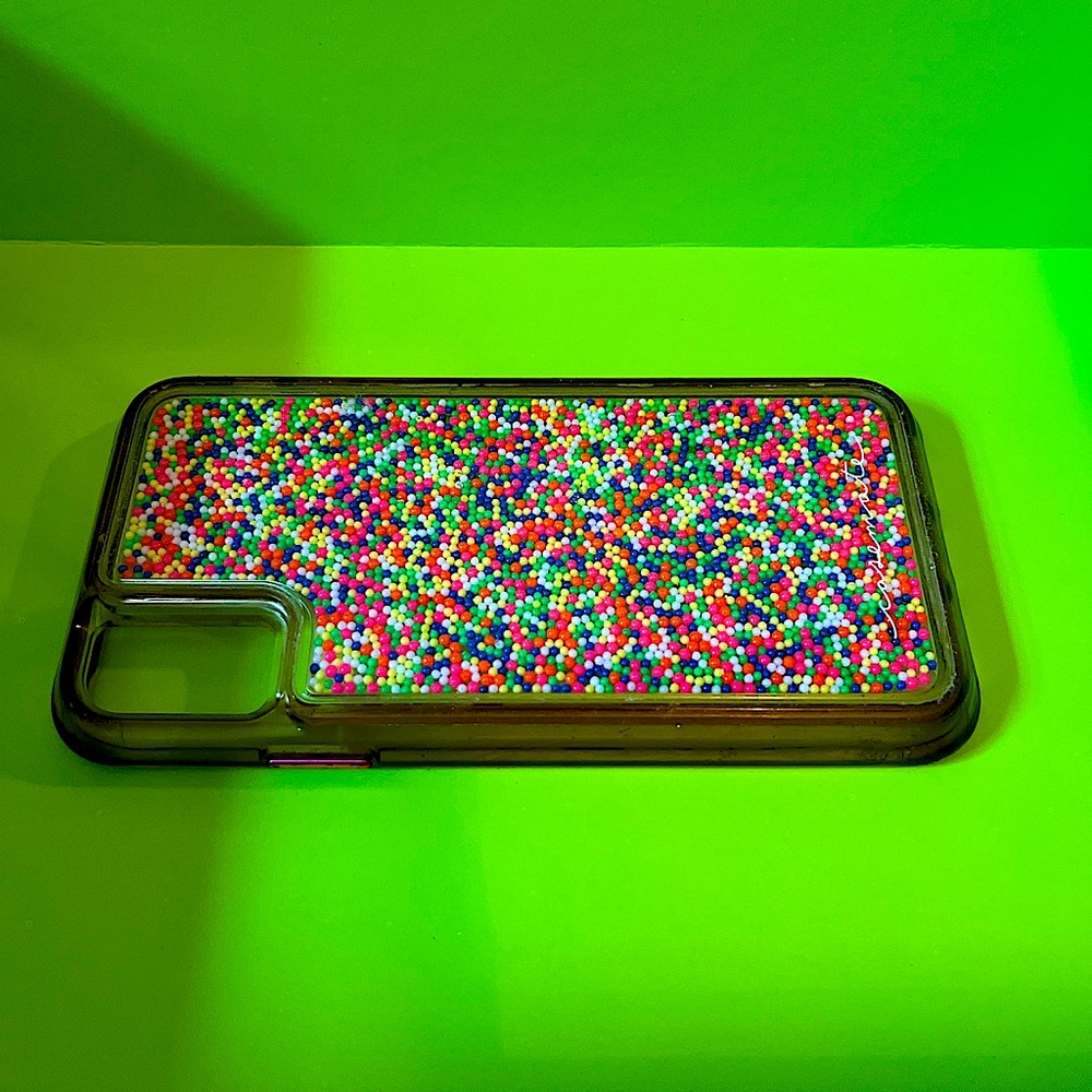 casemate phone case. multicolored, trendy and cute!